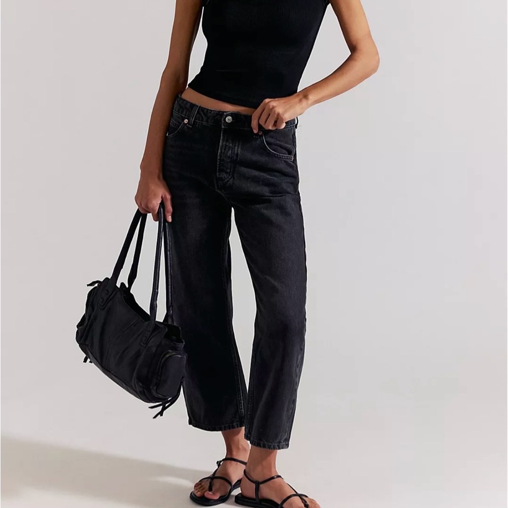We The Free Black Cropped Ankle Jeans
